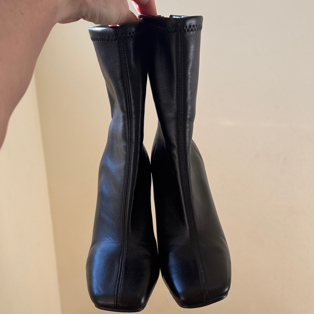 Steve Madden Khelan Black Ankle Boot Size 7.5 - Picture 3 of 7